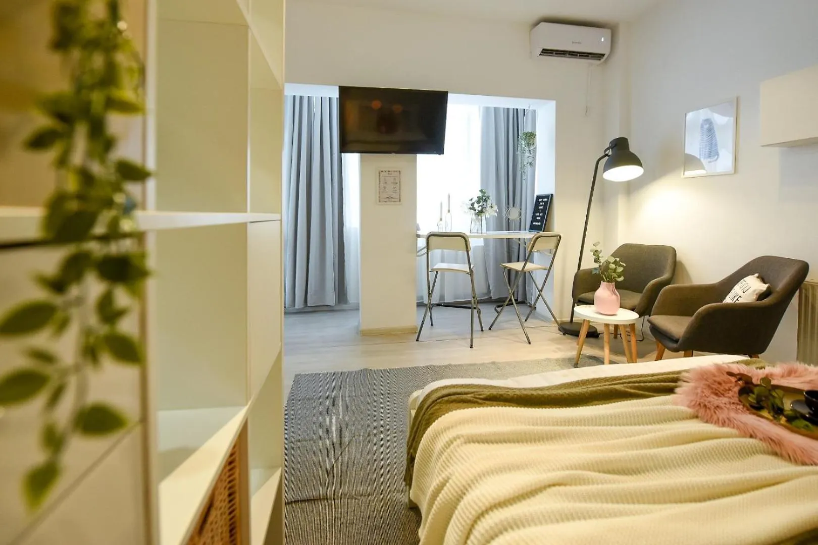 Bucharest'S Heartbeat - Cozy Studios On Smardan Street Lejlighed